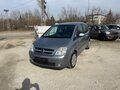 <div style='margin-bottom: 5px; font-size: 14px; color: #000000;'><div style='float: left;'><b>Opel</b> Meriva</div><div style='float: right;'>3 699<div style='text-align: right; font-size: 12px; font-weight: normal;'>ЛЕВА</div></div><div style='clear: both;'></div></div><img src=//vsichkikoli.com/img/obiavi/2025-10-13/car-08278e83813dc7b06349c2537fdf4f61.jpg>