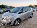 <div style='margin-bottom: 5px; font-size: 14px; color: #000000;'><div style='float: left;'><b>Opel</b> Meriva</div><div style='float: right;'>6 700<div style='text-align: right; font-size: 12px; font-weight: normal;'>ЛЕВА</div></div><div style='clear: both;'></div></div><img src=//vsichkikoli.com/img/obiavi/2025-10-13/car-2f6694fd892b47957423467b4cb4895a.jpg>