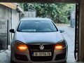 <div style='margin-bottom: 5px; font-size: 14px; color: #000000;'><div style='float: left;'><b>VW</b> Golf</div><div style='float: right;'>5 000<div style='text-align: right; font-size: 12px; font-weight: normal;'>ЛЕВА</div></div><div style='clear: both;'></div></div><img src=//vsichkikoli.com/img/obiavi/2025-10-13/car-d3e08f31040a21a88891d1fc5943b497.jpg>