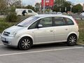 <div style='margin-bottom: 5px; font-size: 14px; color: #000000;'><div style='float: left;'><b>Opel</b> Meriva</div><div style='float: right;'>3 999<div style='text-align: right; font-size: 12px; font-weight: normal;'>ЛЕВА</div></div><div style='clear: both;'></div></div><img src=//vsichkikoli.com/img/obiavi/2025-10-14/car-f589d238f3d632d3a167daba8c751cab.jpg>