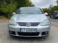 <div style='margin-bottom: 5px; font-size: 14px; color: #000000;'><div style='float: left;'><b>VW</b> Golf</div><div style='float: right;'>8 650<div style='text-align: right; font-size: 12px; font-weight: normal;'>ЛЕВА</div></div><div style='clear: both;'></div></div><img src=//vsichkikoli.com/img/obiavi/2025-10-14/car-596766da0db79a8d92daf30bd8406e5c.jpg>