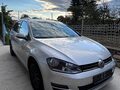 <div style='margin-bottom: 5px; font-size: 14px; color: #000000;'><div style='float: left;'><b>VW</b> Golf</div><div style='float: right;'>18 300<div style='text-align: right; font-size: 12px; font-weight: normal;'>ЛЕВА</div></div><div style='clear: both;'></div></div><img src=//vsichkikoli.com/img/obiavi/2025-10-14/car-302f0d950914778bdaf578ecef32ff57.jpg>