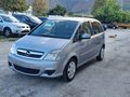 <div style='margin-bottom: 5px; font-size: 14px; color: #000000;'><div style='float: left;'><b>Opel</b> Meriva</div><div style='float: right;'>3 900<div style='text-align: right; font-size: 12px; font-weight: normal;'>ЛЕВА</div></div><div style='clear: both;'></div></div><img src=//vsichkikoli.com/img/obiavi/2025-10-17/car-764b4f0afb7f2f1bd9fcafac9601aaa7.jpg>