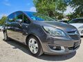 <div style='margin-bottom: 5px; font-size: 14px; color: #000000;'><div style='float: left;'><b>Opel</b> Meriva</div><div style='float: right;'>12 500<div style='text-align: right; font-size: 12px; font-weight: normal;'>ЛЕВА</div></div><div style='clear: both;'></div></div><img src=//vsichkikoli.com/img/obiavi/2025-10-17/car-4b30f7d238dfbd2e6efeb5a22abc1caf.jpg>