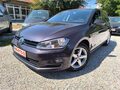 <div style='margin-bottom: 5px; font-size: 14px; color: #000000;'><div style='float: left;'><b>VW</b> Golf</div><div style='float: right;'>17 990<div style='text-align: right; font-size: 12px; font-weight: normal;'>ЛЕВА</div></div><div style='clear: both;'></div></div><img src=//vsichkikoli.com/img/obiavi/2025-10-18/car-fe9f09d6af81965c92a500c647dbb7c0.jpg>