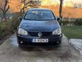 <div style='margin-bottom: 5px; font-size: 14px; color: #000000;'><div style='float: left;'><b>VW</b> Golf</div><div style='float: right;'>5 800<div style='text-align: right; font-size: 12px; font-weight: normal;'>ЛЕВА</div></div><div style='clear: both;'></div></div><img src=//vsichkikoli.com/img/obiavi/2025-10-18/car-73d462a31066ae2bdaa3d0c9b5a477f7.jpg>