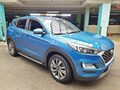<div style='margin-bottom: 5px; font-size: 14px; color: #000000;'><div style='float: left;'><b>Hyundai</b> Tucson</div><div style='float: right;'>30 500<div style='text-align: right; font-size: 12px; font-weight: normal;'>ЛЕВА</div></div><div style='clear: both;'></div></div><img src=//vsichkikoli.com/img/obiavi/2025-10-18/car-e19806ca1783f0911ce50c2aec4ffdc6.jpg>