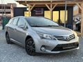 <div style='margin-bottom: 5px; font-size: 14px; color: #000000;'><div style='float: left;'><b>Toyota</b> Avensis</div><div style='float: right;'>11 900<div style='text-align: right; font-size: 12px; font-weight: normal;'>ЛЕВА</div></div><div style='clear: both;'></div></div><img src=//vsichkikoli.com/img/obiavi/2025-10-20/car-8da0f564b0f8c36a7297f7b36053d8d1.jpg>
