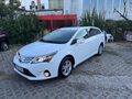 <div style='margin-bottom: 5px; font-size: 14px; color: #000000;'><div style='float: left;'><b>Toyota</b> Avensis</div><div style='float: right;'>17 300<div style='text-align: right; font-size: 12px; font-weight: normal;'>ЛЕВА</div></div><div style='clear: both;'></div></div><img src=//vsichkikoli.com/img/obiavi/2025-10-20/car-3ee32a68bf2d2140a53fa0911b6dfd5c.jpg>