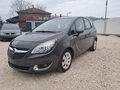 <div style='margin-bottom: 5px; font-size: 14px; color: #000000;'><div style='float: left;'><b>Opel</b> Meriva</div><div style='float: right;'>7 800<div style='text-align: right; font-size: 12px; font-weight: normal;'>ЛЕВА</div></div><div style='clear: both;'></div></div><img src=//vsichkikoli.com/img/obiavi/2025-10-21/car-38cdf9c8abd2e0e29cb4428b46068a7a.jpg>