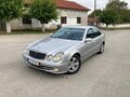 <div style='margin-bottom: 5px; font-size: 14px; color: #000000;'><div style='float: left;'><b>Mercedes-Benz</b> E 270</div><div style='float: right;'>6 200<div style='text-align: right; font-size: 12px; font-weight: normal;'>ЛЕВА</div></div><div style='clear: both;'></div></div><img src=//vsichkikoli.com/img/obiavi/2025-10-21/car-0fa5ec2dd34d0b901f32f039a7f215f9.jpg>