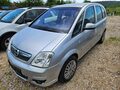 <div style='margin-bottom: 5px; font-size: 14px; color: #000000;'><div style='float: left;'><b>Opel</b> Meriva</div><div style='float: right;'>4 900<div style='text-align: right; font-size: 12px; font-weight: normal;'>ЛЕВА</div></div><div style='clear: both;'></div></div><img src=//vsichkikoli.com/img/obiavi/2025-10-21/car-0f2affc1ee1cfddb5ec65651e1c72e07.jpg>