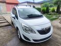<div style='margin-bottom: 5px; font-size: 14px; color: #000000;'><div style='float: left;'><b>Opel</b> Meriva</div><div style='float: right;'>5 200<div style='text-align: right; font-size: 12px; font-weight: normal;'>ЛЕВА</div></div><div style='clear: both;'></div></div><img src=//vsichkikoli.com/img/obiavi/2025-10-21/car-a150054fef808c683e4c78915ace7f58.jpg>