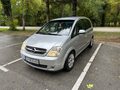 <div style='margin-bottom: 5px; font-size: 14px; color: #000000;'><div style='float: left;'><b>Opel</b> Meriva</div><div style='float: right;'>3 250<div style='text-align: right; font-size: 12px; font-weight: normal;'>ЛЕВА</div></div><div style='clear: both;'></div></div><img src=//vsichkikoli.com/img/obiavi/2025-10-22/car-2f78f9d11f58236ec897c91c894698e3.jpg>