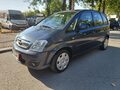 <div style='margin-bottom: 5px; font-size: 14px; color: #000000;'><div style='float: left;'><b>Opel</b> Meriva</div><div style='float: right;'>3 700<div style='text-align: right; font-size: 12px; font-weight: normal;'>ЛЕВА</div></div><div style='clear: both;'></div></div><img src=//vsichkikoli.com/img/obiavi/2025-10-23/car-08aed2faa38c7345d644817e515574be.jpg>