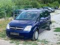 <div style='margin-bottom: 5px; font-size: 14px; color: #000000;'><div style='float: left;'><b>Opel</b> Meriva</div><div style='float: right;'>3 600<div style='text-align: right; font-size: 12px; font-weight: normal;'>ЛЕВА</div></div><div style='clear: both;'></div></div><img src=//vsichkikoli.com/img/obiavi/2025-10-23/car-7889d275bee8b259350ec34a0ea25878.jpg>