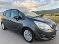 <div style='margin-bottom: 5px; font-size: 14px; color: #000000;'><div style='float: left;'><b>Opel</b> Meriva</div><div style='float: right;'>6 999<div style='text-align: right; font-size: 12px; font-weight: normal;'>ЛЕВА</div></div><div style='clear: both;'></div></div><img src=//vsichkikoli.com/img/obiavi/2025-10-23/car-44376b8c960ffe881a7627c6d547e815.jpg>