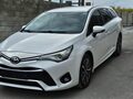 <div style='margin-bottom: 5px; font-size: 14px; color: #000000;'><div style='float: left;'><b>Toyota</b> Avensis</div><div style='float: right;'>25 600<div style='text-align: right; font-size: 12px; font-weight: normal;'>ЛЕВА</div></div><div style='clear: both;'></div></div><img src=//vsichkikoli.com/img/obiavi/2025-10-23/car-9904dc0dcb1c0bc1c2917d54403fe685.jpg>