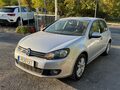 <div style='margin-bottom: 5px; font-size: 14px; color: #000000;'><div style='float: left;'><b>VW</b> Golf</div><div style='float: right;'>11 900<div style='text-align: right; font-size: 12px; font-weight: normal;'>ЛЕВА</div></div><div style='clear: both;'></div></div><img src=//vsichkikoli.com/img/obiavi/2025-10-23/car-55aef311109814826ef1dbeed188c044.jpg>