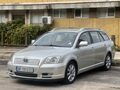 <div style='margin-bottom: 5px; font-size: 14px; color: #000000;'><div style='float: left;'><b>Toyota</b> Avensis</div><div style='float: right;'>2 950<div style='text-align: right; font-size: 12px; font-weight: normal;'>ЛЕВА</div></div><div style='clear: both;'></div></div><img src=//vsichkikoli.com/img/obiavi/2025-10-24/car-ac0c7fad650cd5216f51fdc8671643e7.jpg>