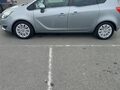 <div style='margin-bottom: 5px; font-size: 14px; color: #000000;'><div style='float: left;'><b>Opel</b> Meriva</div><div style='float: right;'>11 400<div style='text-align: right; font-size: 12px; font-weight: normal;'>ЛЕВА</div></div><div style='clear: both;'></div></div><img src=//vsichkikoli.com/img/obiavi/2025-10-24/car-0ce2333813c3aa0868cdb7ddf0255380.jpg>