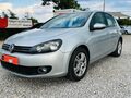 <div style='margin-bottom: 5px; font-size: 14px; color: #000000;'><div style='float: left;'><b>VW</b> Golf</div><div style='float: right;'>9 499<div style='text-align: right; font-size: 12px; font-weight: normal;'>ЛЕВА</div></div><div style='clear: both;'></div></div><img src=//vsichkikoli.com/img/obiavi/2025-10-25/car-35455364821d0c8701d38be844802718.jpg>