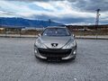 <div style='margin-bottom: 5px; font-size: 14px; color: #000000;'><div style='float: left;'><b>Peugeot</b> 308 SW</div><div style='float: right;'>7 700<div style='text-align: right; font-size: 12px; font-weight: normal;'>ЛЕВА</div></div><div style='clear: both;'></div></div><img src=//vsichkikoli.com/img/obiavi/2025-10-25/car-fedcfb858d04c8971002346f1f650115.jpg>