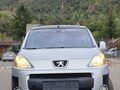 <div style='margin-bottom: 5px; font-size: 14px; color: #000000;'><div style='float: left;'><b>Peugeot</b> Partner</div><div style='float: right;'>8 500<div style='text-align: right; font-size: 12px; font-weight: normal;'>ЛЕВА</div></div><div style='clear: both;'></div></div><img src=//vsichkikoli.com/img/obiavi/2025-10-25/car-d38fc42df977e5b808c9462b5ceb1f1e.jpg>