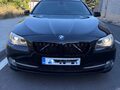 <div style='margin-bottom: 5px; font-size: 14px; color: #000000;'><div style='float: left;'><b>BMW</b> 530</div><div style='float: right;'>22 500<div style='text-align: right; font-size: 12px; font-weight: normal;'>ЛЕВА</div></div><div style='clear: both;'></div></div><img src=//vsichkikoli.com/img/obiavi/2025-10-25/car-52765d402ea26f1e67667665229e3315.jpg>