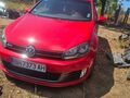<div style='margin-bottom: 5px; font-size: 14px; color: #000000;'><div style='float: left;'><b>VW</b> Golf</div><div style='float: right;'>11 500<div style='text-align: right; font-size: 12px; font-weight: normal;'>ЛЕВА</div></div><div style='clear: both;'></div></div><img src=//vsichkikoli.com/img/obiavi/2025-10-25/car-9d675dfc219f79104e75dc9d6e1c6b4b.jpg>