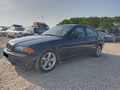<div style='margin-bottom: 5px; font-size: 14px; color: #000000;'><div style='float: left;'><b>BMW</b> 318</div><div style='float: right;'>2 200<div style='text-align: right; font-size: 12px; font-weight: normal;'>ЛЕВА</div></div><div style='clear: both;'></div></div><img src=//vsichkikoli.com/img/obiavi/2025-10-25/car-239f200cccf591ebfdb73704b4e0cb71.jpg>