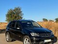 <div style='margin-bottom: 5px; font-size: 14px; color: #000000;'><div style='float: left;'><b>Mercedes-Benz</b> ML 320</div><div style='float: right;'>11 999<div style='text-align: right; font-size: 12px; font-weight: normal;'>ЛЕВА</div></div><div style='clear: both;'></div></div><img src=//vsichkikoli.com/img/obiavi/2025-10-25/car-ff5c3923d774ed05c9a9421e86058411.jpg>