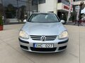 <div style='margin-bottom: 5px; font-size: 14px; color: #000000;'><div style='float: left;'><b>VW</b> Golf</div><div style='float: right;'>6 900<div style='text-align: right; font-size: 12px; font-weight: normal;'>ЛЕВА</div></div><div style='clear: both;'></div></div><img src=//vsichkikoli.com/img/obiavi/2025-10-26/car-1b086bb914144c05a39da43f1e3e3c84.jpg>
