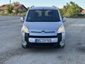 <div style='margin-bottom: 5px; font-size: 14px; color: #000000;'><div style='float: left;'><b>Citroen</b> Berlingo</div><div style='float: right;'>6 999<div style='text-align: right; font-size: 12px; font-weight: normal;'>ЛЕВА</div></div><div style='clear: both;'></div></div><img src=//vsichkikoli.com/img/obiavi/2025-10-26/car-1b17db04b7a7b030466054ae916b52fb.jpg>