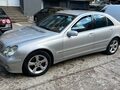<div style='margin-bottom: 5px; font-size: 14px; color: #000000;'><div style='float: left;'><b>Mercedes-Benz</b> C 220</div><div style='float: right;'>5 500<div style='text-align: right; font-size: 12px; font-weight: normal;'>ЛЕВА</div></div><div style='clear: both;'></div></div><img src=//vsichkikoli.com/img/obiavi/2025-10-26/car-8d3355977d6230599e1b7459c8973f94.jpg>