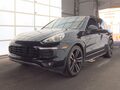 <div style='margin-bottom: 5px; font-size: 14px; color: #000000;'><div style='float: left;'><b>Porsche</b> Cayenne</div><div style='float: right;'>49 000<div style='text-align: right; font-size: 12px; font-weight: normal;'>ЛЕВА</div></div><div style='clear: both;'></div></div><img src=//vsichkikoli.com/img/obiavi/2025-10-26/car-0f62d79938f4198186eaa1e25cf21a2d.jpg>