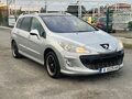 <div style='margin-bottom: 5px; font-size: 14px; color: #000000;'><div style='float: left;'><b>Peugeot</b> 308 SW</div><div style='float: right;'>4 000<div style='text-align: right; font-size: 12px; font-weight: normal;'>ЛЕВА</div></div><div style='clear: both;'></div></div><img src=//vsichkikoli.com/img/obiavi/2025-10-26/car-361d1575b22cd61888778590ccc866d8.jpg>
