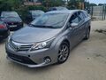 <div style='margin-bottom: 5px; font-size: 14px; color: #000000;'><div style='float: left;'><b>Toyota</b> Avensis</div><div style='float: right;'>11 900<div style='text-align: right; font-size: 12px; font-weight: normal;'>ЛЕВА</div></div><div style='clear: both;'></div></div><img src=//vsichkikoli.com/img/obiavi/2025-10-26/car-88f5311cc5d6635b6ad495afac42c87a.jpg>
