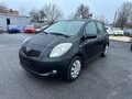 <div style='margin-bottom: 5px; font-size: 14px; color: #000000;'><div style='float: left;'><b>Toyota</b> Yaris</div><div style='float: right;'>7 100<div style='text-align: right; font-size: 12px; font-weight: normal;'>ЛЕВА</div></div><div style='clear: both;'></div></div><img src=//vsichkikoli.com/img/obiavi/2025-10-26/car-879668be2dab87ec3e84514507c51339.jpg>