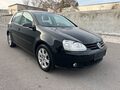 <div style='margin-bottom: 5px; font-size: 14px; color: #000000;'><div style='float: left;'><b>VW</b> Golf</div><div style='float: right;'>6 900<div style='text-align: right; font-size: 12px; font-weight: normal;'>ЛЕВА</div></div><div style='clear: both;'></div></div><img src=//vsichkikoli.com/img/obiavi/2025-10-26/car-382f6f667df0fc515cdf3c9f31fed61d.jpg>