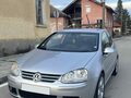 <div style='margin-bottom: 5px; font-size: 14px; color: #000000;'><div style='float: left;'><b>VW</b> Golf</div><div style='float: right;'>3 999<div style='text-align: right; font-size: 12px; font-weight: normal;'>ЛЕВА</div></div><div style='clear: both;'></div></div><img src=//vsichkikoli.com/img/obiavi/2025-10-26/car-754adeed3238aff87e425c42d19f5b41.jpg>