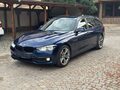 <div style='margin-bottom: 5px; font-size: 14px; color: #000000;'><div style='float: left;'><b>BMW</b> 320</div><div style='float: right;'>23 400<div style='text-align: right; font-size: 12px; font-weight: normal;'>ЛЕВА</div></div><div style='clear: both;'></div></div><img src=//vsichkikoli.com/img/obiavi/2025-10-26/car-aa4d724487139c0c43f584e77f91b6f4.jpg>