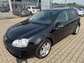 <div style='margin-bottom: 5px; font-size: 14px; color: #000000;'><div style='float: left;'><b>VW</b> Golf</div><div style='float: right;'>8 999<div style='text-align: right; font-size: 12px; font-weight: normal;'>ЛЕВА</div></div><div style='clear: both;'></div></div><img src=//vsichkikoli.com/img/obiavi/2025-10-26/car-0aa92ac4a4dbf719cf5aafbc9538063a.jpg>