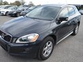 <div style='margin-bottom: 5px; font-size: 14px; color: #000000;'><div style='float: left;'><b>Volvo</b> XC 60</div><div style='float: right;'>15 998<div style='text-align: right; font-size: 12px; font-weight: normal;'>ЛЕВА</div></div><div style='clear: both;'></div></div><img src=//vsichkikoli.com/img/obiavi/2025-10-26/car-825e5dba1fc89933a67f798644eabc17.jpg>