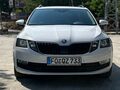 <div style='margin-bottom: 5px; font-size: 14px; color: #000000;'><div style='float: left;'><b>Skoda</b> Octavia</div><div style='float: right;'>22 900<div style='text-align: right; font-size: 12px; font-weight: normal;'>ЛЕВА</div></div><div style='clear: both;'></div></div><img src=//vsichkikoli.com/img/obiavi/2025-10-28/car-ec6cbabbec0dd01b78ee58bc19b7e74d.jpg>