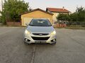 <div style='margin-bottom: 5px; font-size: 14px; color: #000000;'><div style='float: left;'><b>Hyundai</b> ix35</div><div style='float: right;'>7 990<div style='text-align: right; font-size: 12px; font-weight: normal;'>ЛЕВА</div></div><div style='clear: both;'></div></div><img src=//vsichkikoli.com/img/obiavi/2025-10-28/car-d8228ef8a64a2bffd6fc6d734f8f301c.jpg>