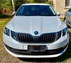 <div style='margin-bottom: 5px; font-size: 14px; color: #000000;'><div style='float: left;'><b>Skoda</b> Octavia</div><div style='float: right;'>17 999<div style='text-align: right; font-size: 12px; font-weight: normal;'>ЛЕВА</div></div><div style='clear: both;'></div></div><img src=//vsichkikoli.com/img/obiavi/2025-10-29/car-7ed4fb7a369def966a78957e92633d22.jpg>