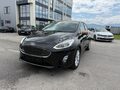 <div style='margin-bottom: 5px; font-size: 14px; color: #000000;'><div style='float: left;'><b>Ford</b> Fiesta</div><div style='float: right;'>17 600<div style='text-align: right; font-size: 12px; font-weight: normal;'>ЛЕВА</div></div><div style='clear: both;'></div></div><img src=//vsichkikoli.com/img/obiavi/2025-10-31/car-e2452a54308d96b3fb1d18d137d313c4.jpg>