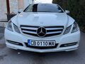 <div style='margin-bottom: 5px; font-size: 14px; color: #000000;'><div style='float: left;'><b>Mercedes-Benz</b> E 350</div><div style='float: right;'>22 000<div style='text-align: right; font-size: 12px; font-weight: normal;'>ЛЕВА</div></div><div style='clear: both;'></div></div><img src=//vsichkikoli.com/img/obiavi/2025-10-31/car-7f91a6b972ef04e5b0e977e9f503a623.jpg>