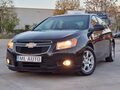 <div style='margin-bottom: 5px; font-size: 14px; color: #000000;'><div style='float: left;'><b>Chevrolet</b> Cruze</div><div style='float: right;'>7 500<div style='text-align: right; font-size: 12px; font-weight: normal;'>ЛЕВА</div></div><div style='clear: both;'></div></div><img src=//vsichkikoli.com/img/obiavi/2025-11-01/car-38987d74327b1a7b1c87f9840182cd03.jpg>